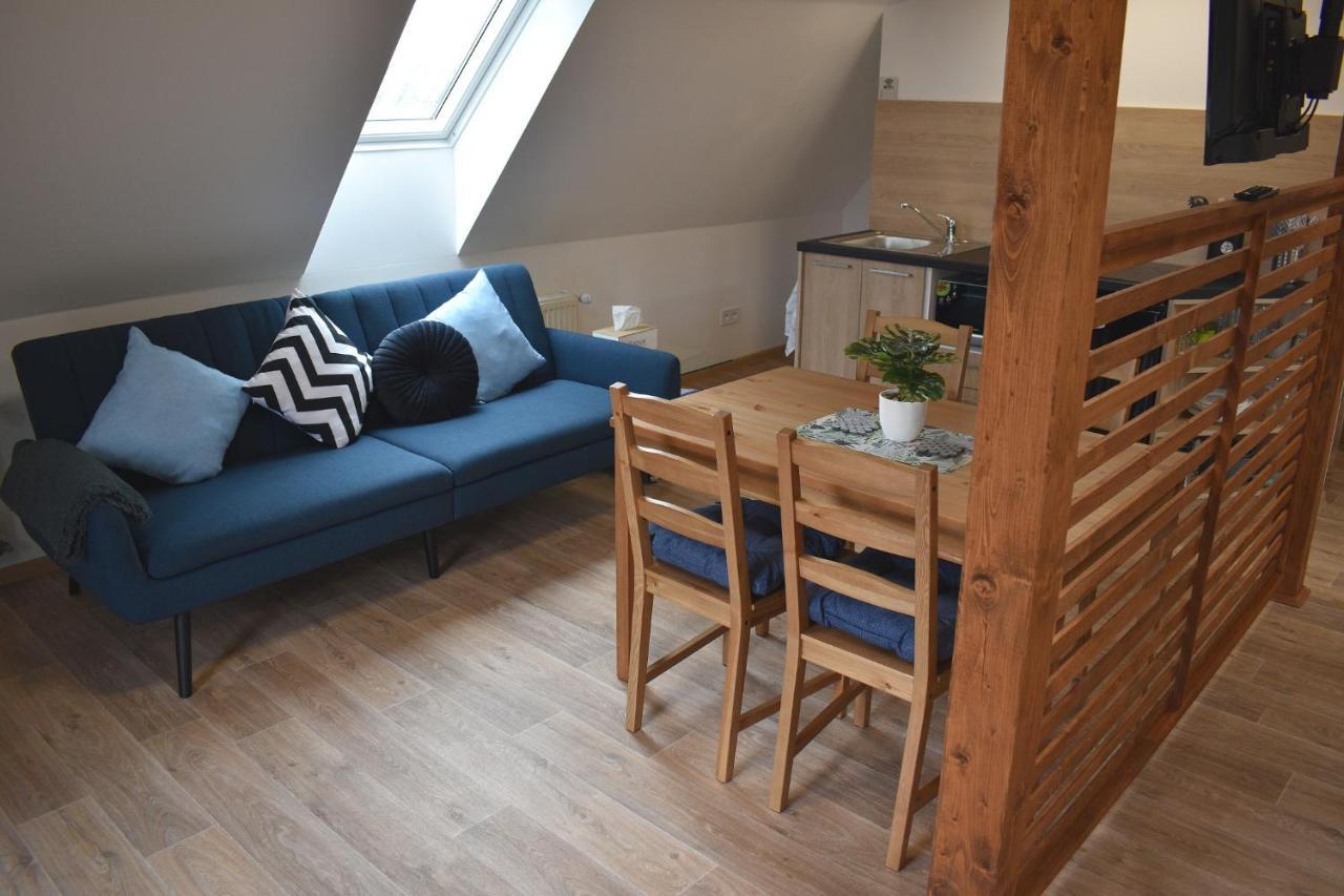 Apartman Ruzak Ruzova Eksteriør bilde